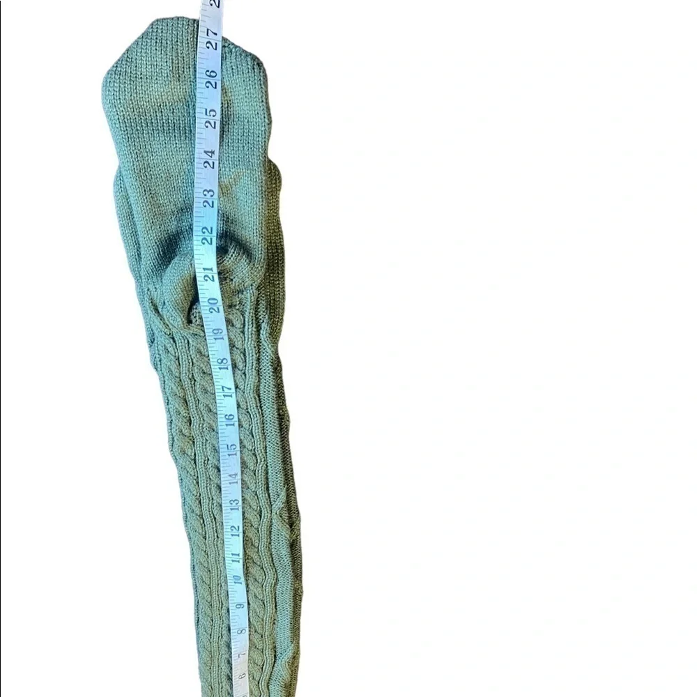 Women's Green Cuffed Cable Knit Boot Socks